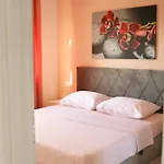 Villa Escape *